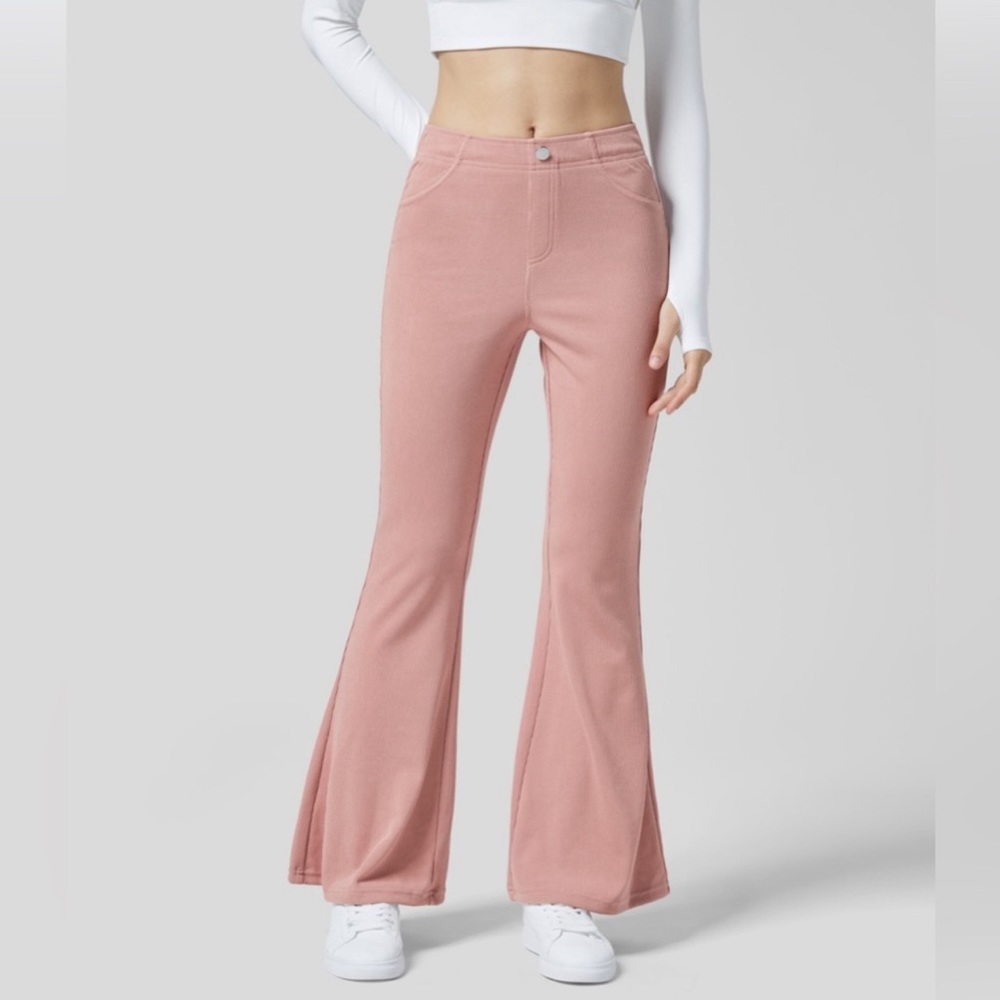 NWT Halara Mid Rise Flare Casual Pants Size Large